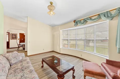 597 Balcom Terrace SE Palm Bay FL 32909