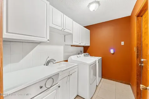597 Balcom Terrace SE Palm Bay FL 32909