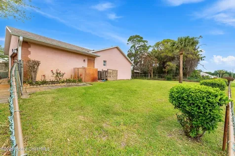 597 Balcom Terrace SE Palm Bay FL 32909