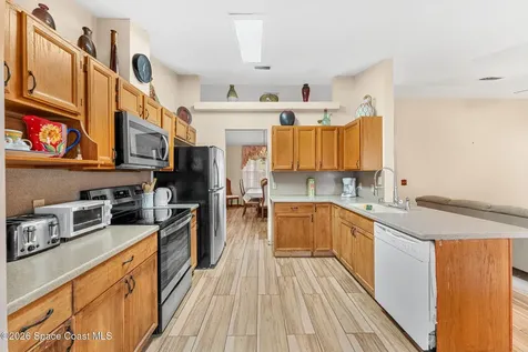 597 Balcom Terrace SE Palm Bay FL 32909