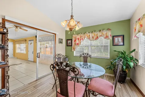 597 Balcom Terrace SE Palm Bay FL 32909