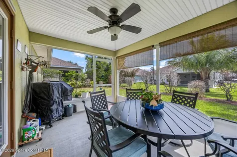 209 Briarcliff Circle Sebastian FL 32958