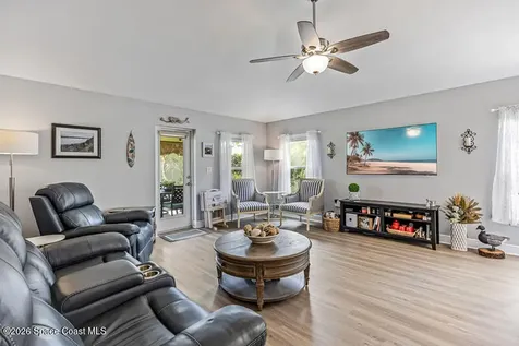 209 Briarcliff Circle Sebastian FL 32958