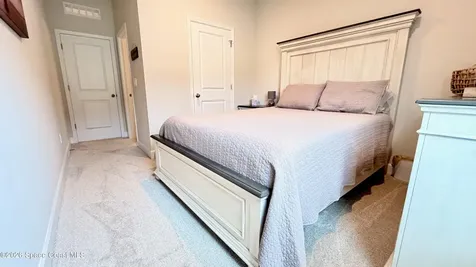 4345 Lago Circle Vero Beach FL 32967