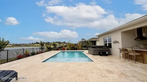 4345 Lago Circle Vero Beach FL 32967