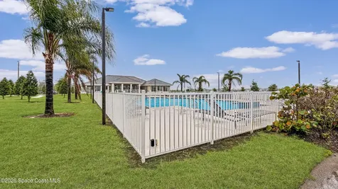 4345 Lago Circle Vero Beach FL 32967