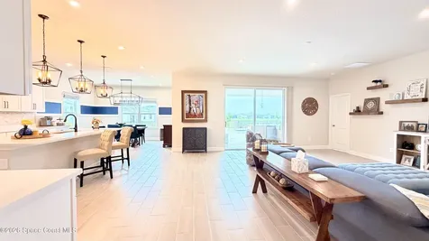 4345 Lago Circle Vero Beach FL 32967