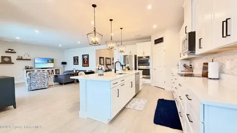 4345 Lago Circle Vero Beach FL 32967