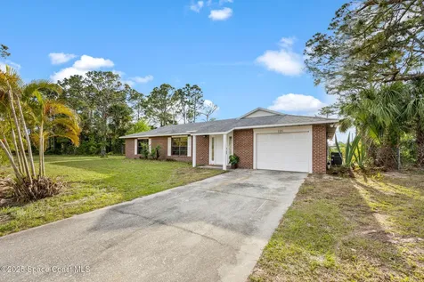 286 Alegriano Road NW Palm Bay FL 32907