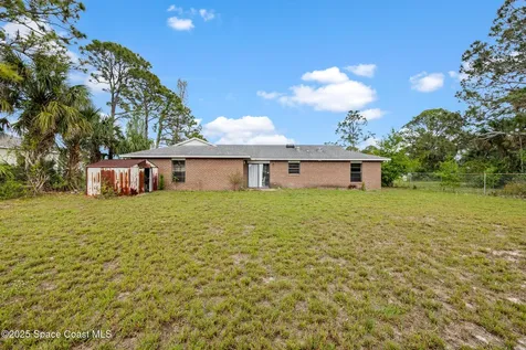 286 Alegriano Road NW Palm Bay FL 32907
