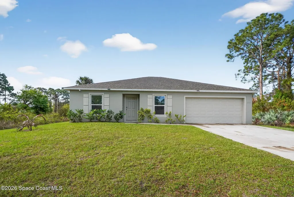 1310 Waffle Street SE Palm Bay FL 32909