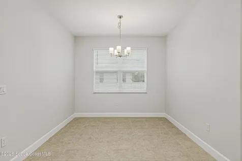 450 Hammond Street SW Palm Bay FL 32908