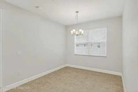 450 Hammond Street SW Palm Bay FL 32908