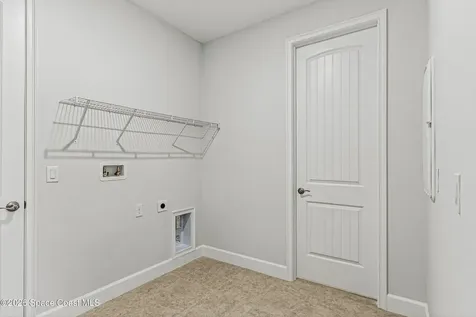 450 Hammond Street SW Palm Bay FL 32908