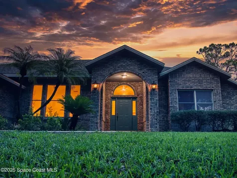 1651 Seabury Point Road NW Palm Bay FL 32907