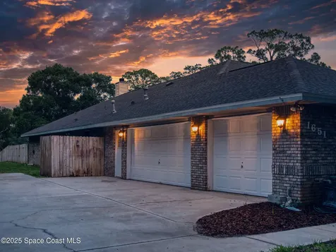 1651 Seabury Point Road NW Palm Bay FL 32907