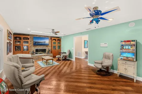 135 Crispin Street Merritt Island FL 32952