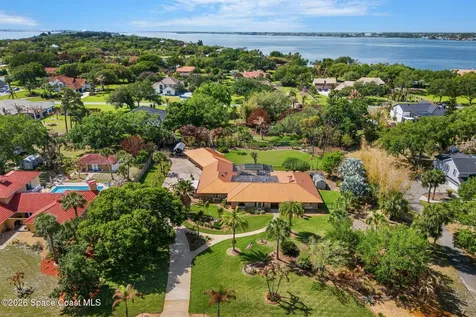 135 Crispin Street Merritt Island FL 32952
