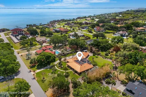 135 Crispin Street Merritt Island FL 32952
