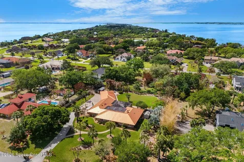 135 Crispin Street Merritt Island FL 32952