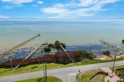 135 Crispin Street Merritt Island FL 32952