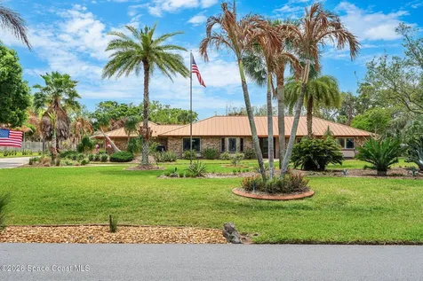 135 Crispin Street Merritt Island FL 32952