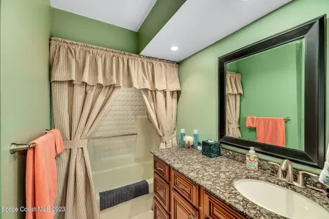 440 Hawthorne Court Indian Harbour Beach FL 32937