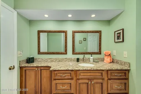 440 Hawthorne Court Indian Harbour Beach FL 32937