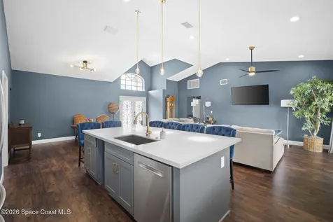 2048 Thistle Drive Melbourne FL 32935