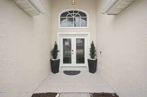 2048 Thistle Drive Melbourne FL 32935