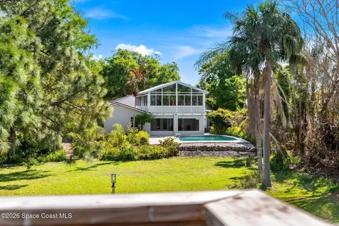 975 Oak Street Merritt Island FL 32953