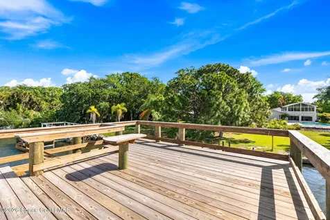 975 Oak Street Merritt Island FL 32953