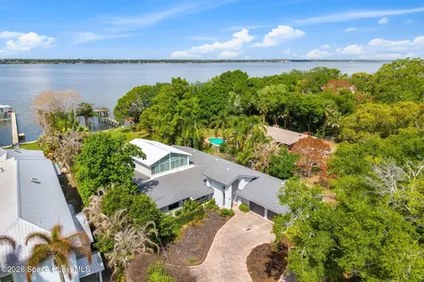 975 Oak Street Merritt Island FL 32953