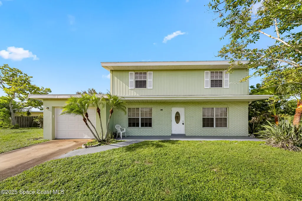 1078 Daytona Drive NE Palm Bay FL 32905