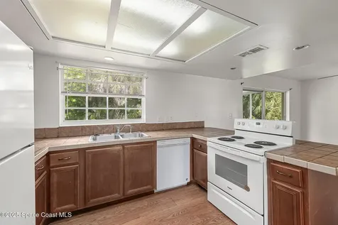 1078 Daytona Drive NE Palm Bay FL 32905