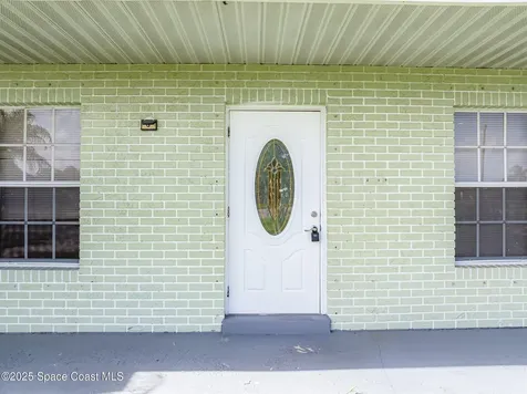 1078 Daytona Drive NE Palm Bay FL 32905