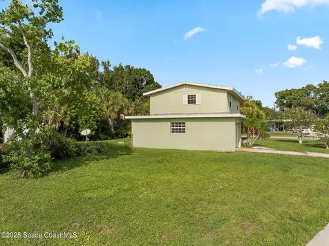 1078 Daytona Drive NE Palm Bay FL 32905