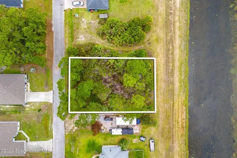 546 Searle Avenue SW Palm Bay FL 32908