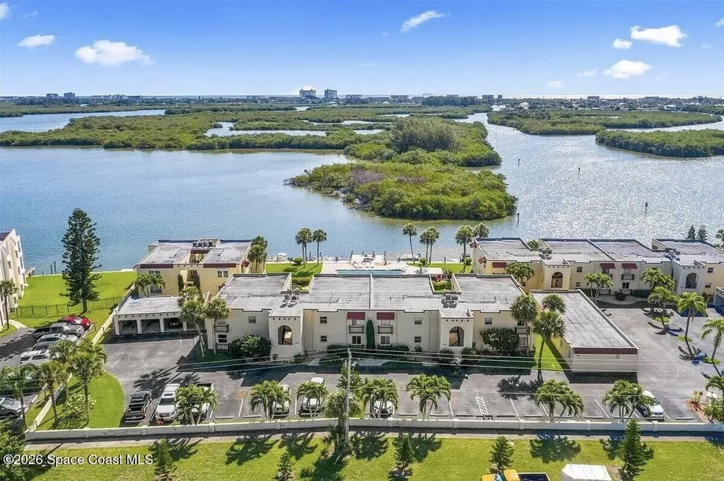 1729 Minutemen Causeway Cocoa Beach FL 32931