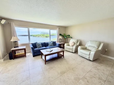 1729 Minutemen Causeway Cocoa Beach FL 32931