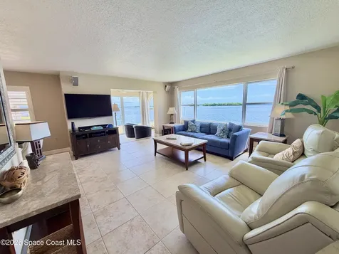 1729 Minutemen Causeway Cocoa Beach FL 32931