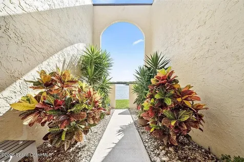 1729 Minutemen Causeway Cocoa Beach FL 32931