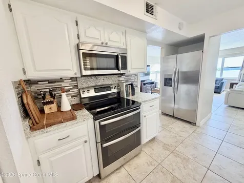 1729 Minutemen Causeway Cocoa Beach FL 32931