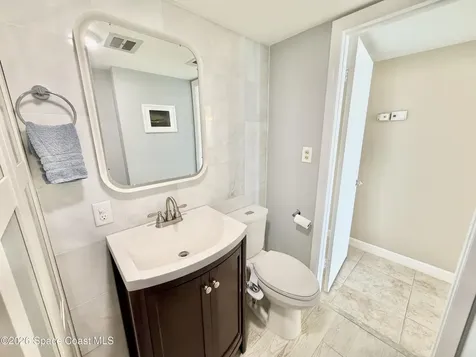 1729 Minutemen Causeway Cocoa Beach FL 32931
