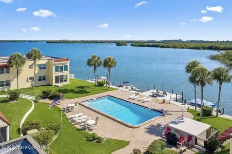 1729 Minutemen Causeway Cocoa Beach FL 32931