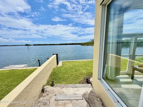 1729 Minutemen Causeway Cocoa Beach FL 32931