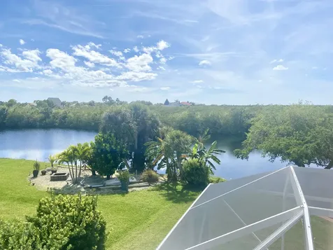 4795 Navaho Trail Merritt Island FL 32953