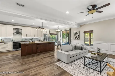6346 Dallas Boulevard Orlando FL 32833