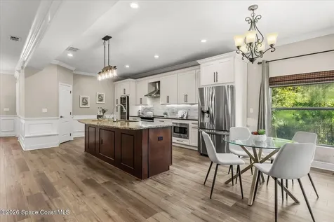 6346 Dallas Boulevard Orlando FL 32833