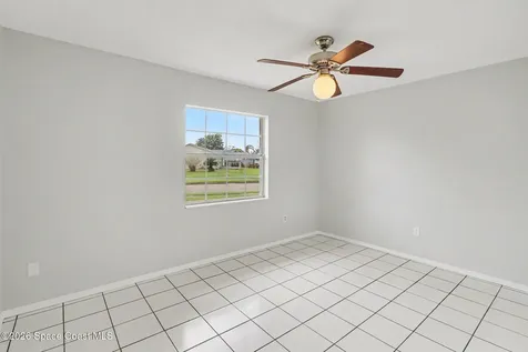 3946 Duck Court Orlando FL 32822